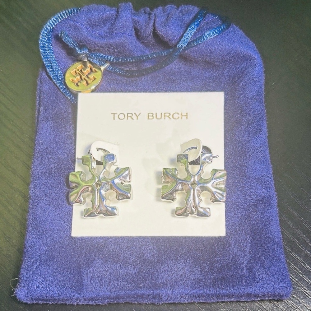 Tory Burch Roxanne Hidden Hinge Earrings - Silver - Picture 7 of 7